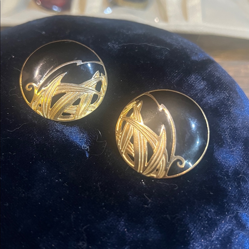 Edgar Berebi Vintage 90s Black Enamel Art Earrings